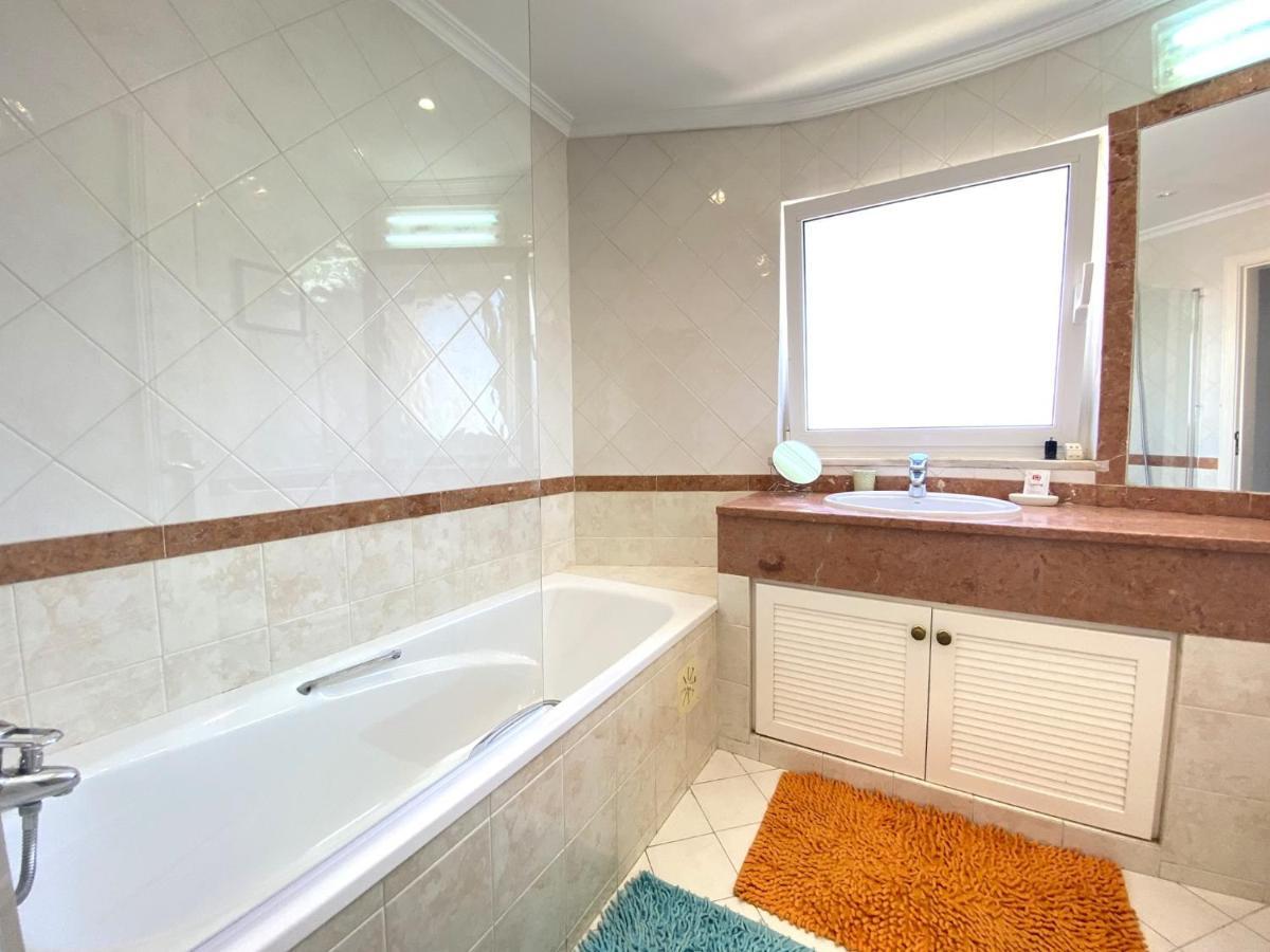 Vilamoura Central 6 With Pool By Homing Extérieur photo